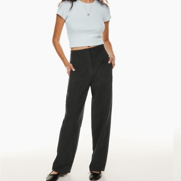 Aritzia Ascendant pants - Picture 1 of 3